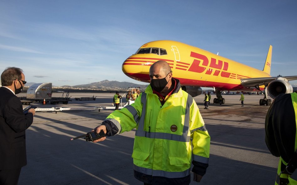 Pandemia daje zarobić kurierom. Rekord niemieckiego DHL