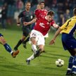 Wojciech Łobodziński (przy piłce) zwłaszcza w pierwszej połowie meczu Wisły z Arką (4:0) pokazywał, 