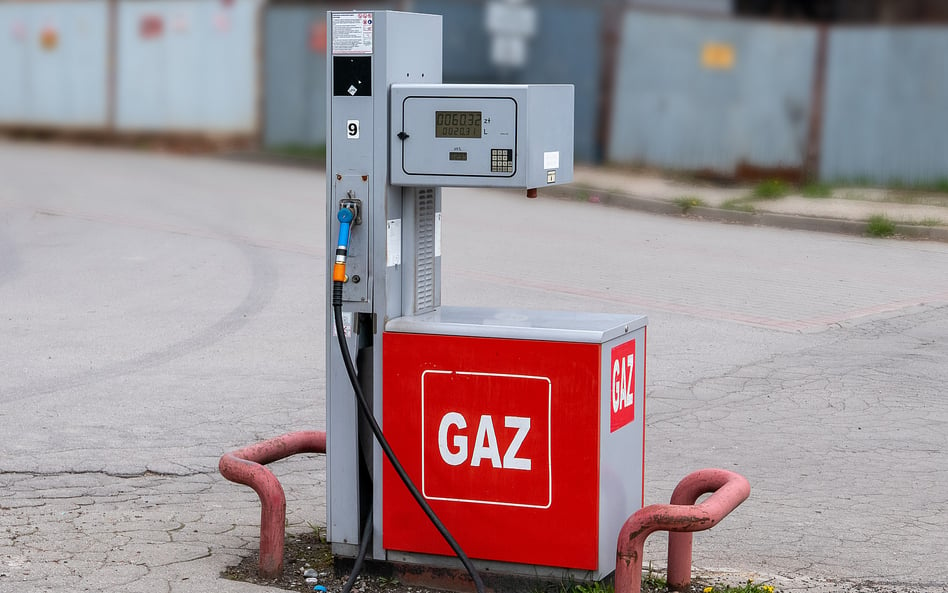 UOKiK zbadał jakość paliw. Jest dobrze, ale nie w przypadku gazu