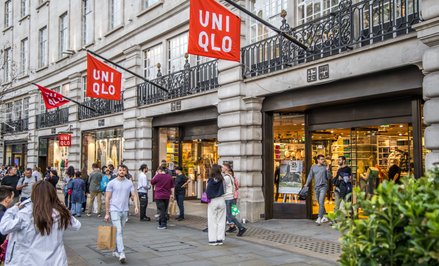 Po 10 latach ze stanowisk dyrektorów kreatywnych należącej do marki Uniqlo linii Uniqlo U odchodzi d