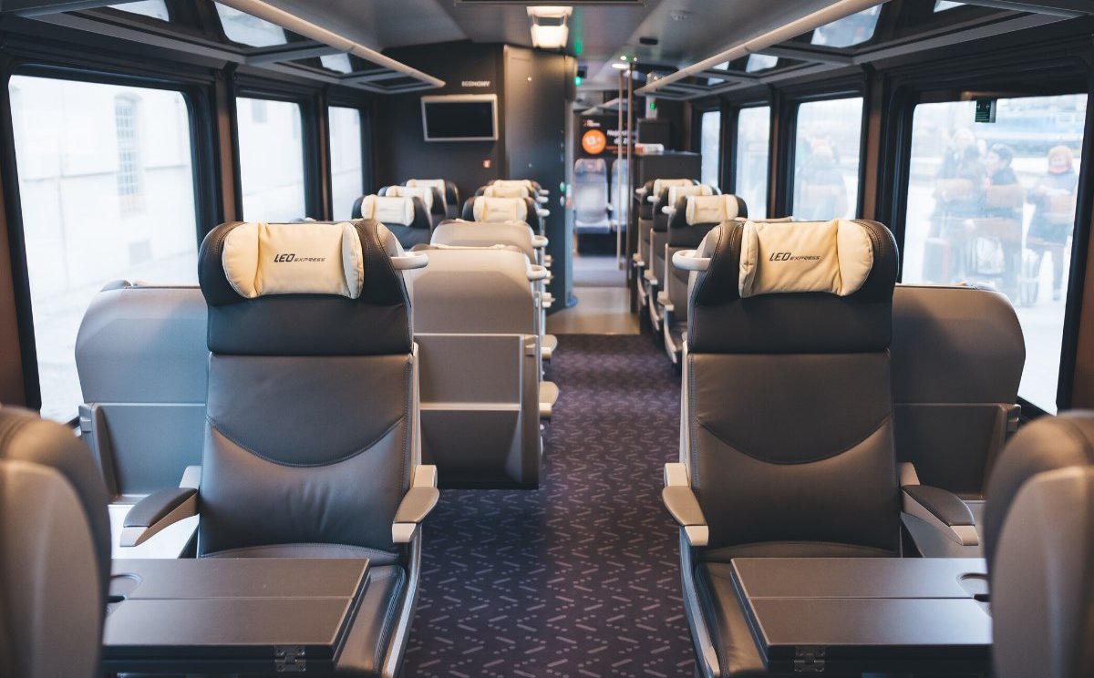 Warszawa-Kraków za 9 zł, nocne kursy do Pragi. Podróż w luksusowych wagonach z rozkładanymi fotelami i darmowym prosecco