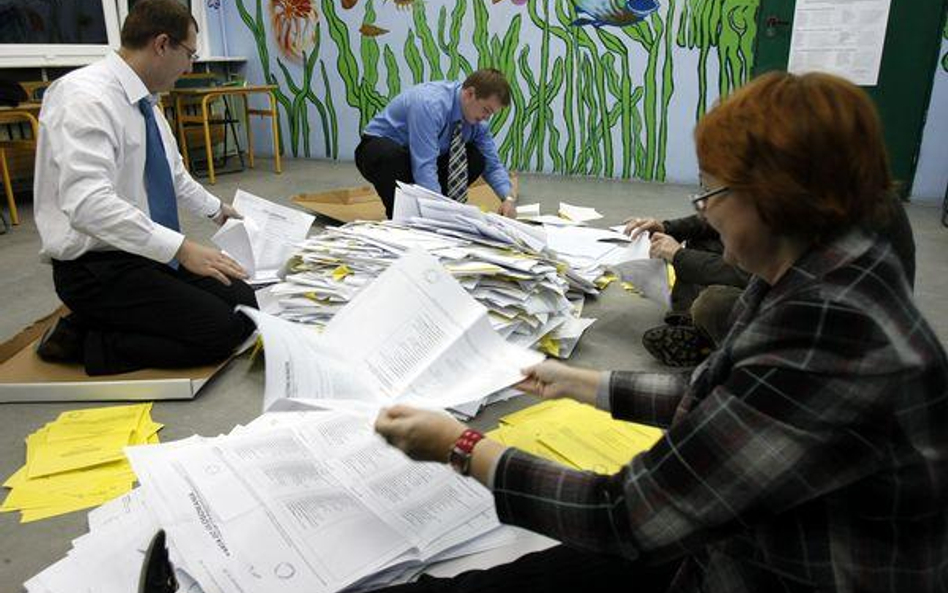 44 osób mają 90 procentowe poparcie na wójta i burmistrza