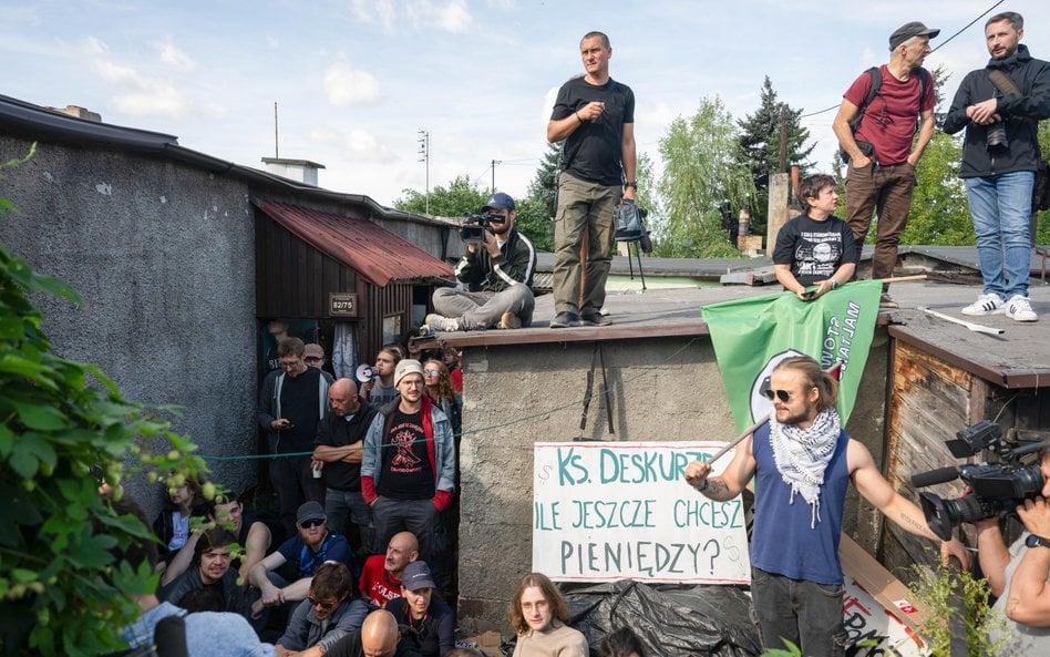 2 września 2026 r. Uczestnicy protestu podczas eksmisji komorniczej na Osiedlu Maltańskim w Poznaniu
