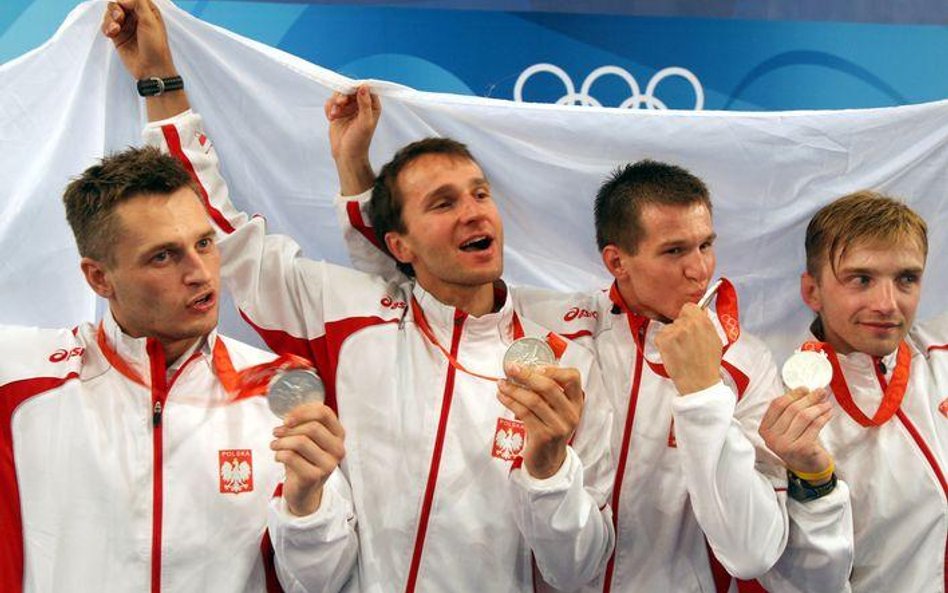 Polacy na podium. Od lewej: Robert Andrzejuk, Adam Wiercioch, Tomasz Motyka i Radosław Zawrotniak