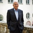 Daniel Kahneman od pół wieku snuje pogodną opowieść o ludzkiej głupocie, lenistwie umysłowym i przek
