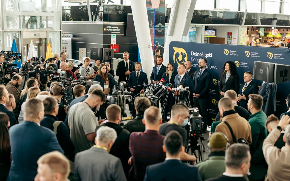 Na konferencji inaugurującej kongres wystąpili m.in. Paweł Gancarz, marszałek województwa dolnośląsk