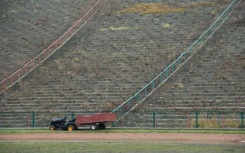 Stadiony na Euro 2012 zbudują Chińczycy