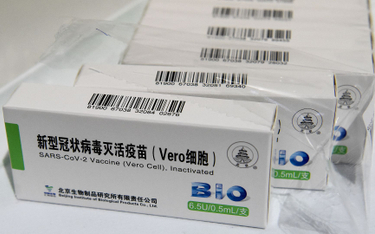 Pierwsza chińska szczepionka przeciw COVID-19 z aprobatą WHO