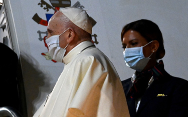Papież Franciszek rozpoczął krótką wizytę na Węgrzech