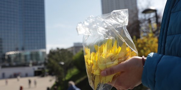 83. rocznica powstania w warszawskim getcie. W samo południe zawyły syreny, ruch zamarł