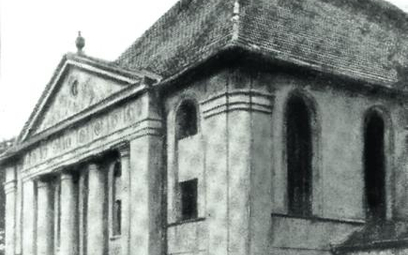 Synagoga w Kępnie wzniesiona w 1815 r., jedna z pierwszych w stylu klasycyzmu. Oprawa arki, dzieło J