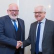 Czaputowicz zaprosił Timmermansa do Warszawy