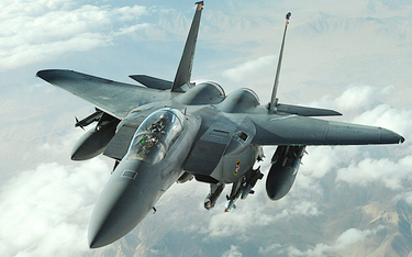 Samolot uderzeniowy Boeing F-15E Strike Eagle w locie nad Afganistanem. Fot./USAF/Staff Sgt. Aaron A