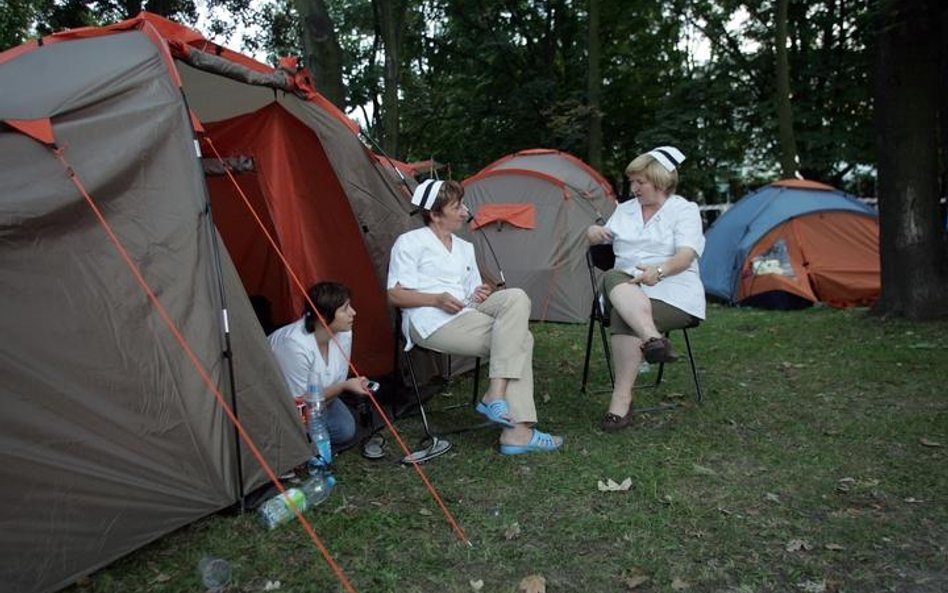 MSWiA kazało zagłuszać telefony strajkujących pielęgniarek