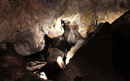 Jaskinie w Han-sur-Lesse w Belgii