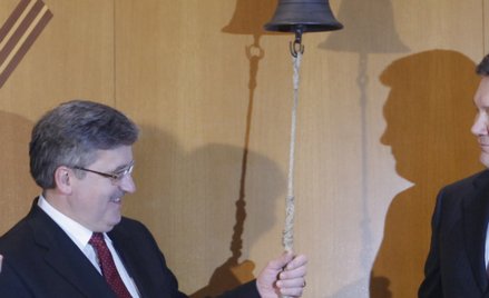 Prezydent Komorowski na Wall Street - indeksy w dół