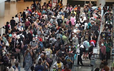Mieszkańcy Nowego Orleanu opuszczają miasto. Na zdjęciu lotnisko im. Louisa Armstronga