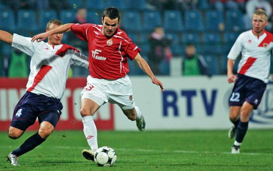 Paweł Brożek w meczu z Piastem strzelił siódmego gola w sezonie