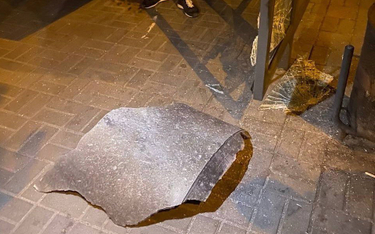Szczątki jednej z rakiet Kindżał w Kijowie