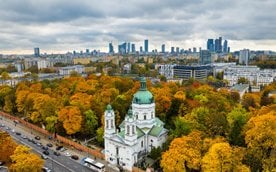 Najbliżej Starych Powązek (na zdjęciu) i Powązek Wojskowych dowiezie nas 1 i 2 listopada komunikacja