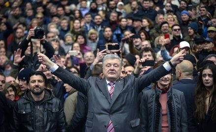 Ukraina: Zełenski wygra wybory i rozwiąże parlament?