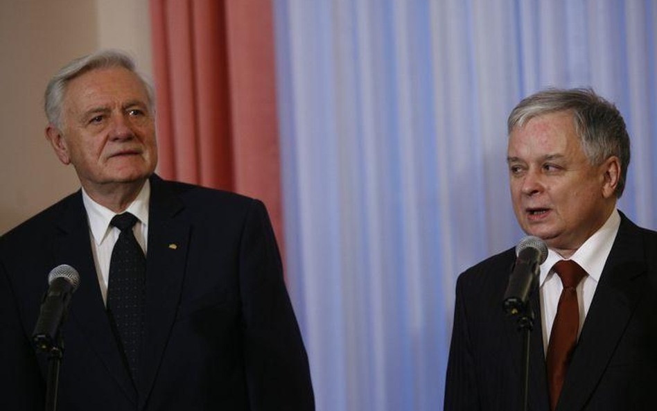 Prezydent Litwy Valdas Adamkus i prezydent Polski Lech Kaczyński.