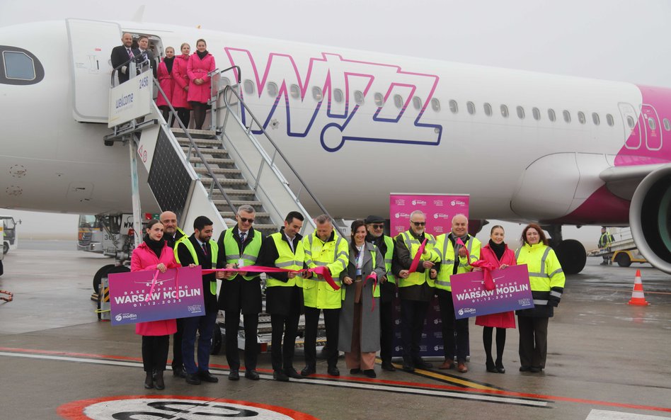 Dwa samoloty w nowej bazie Wizz Aira – na lotnisku w Modlinie