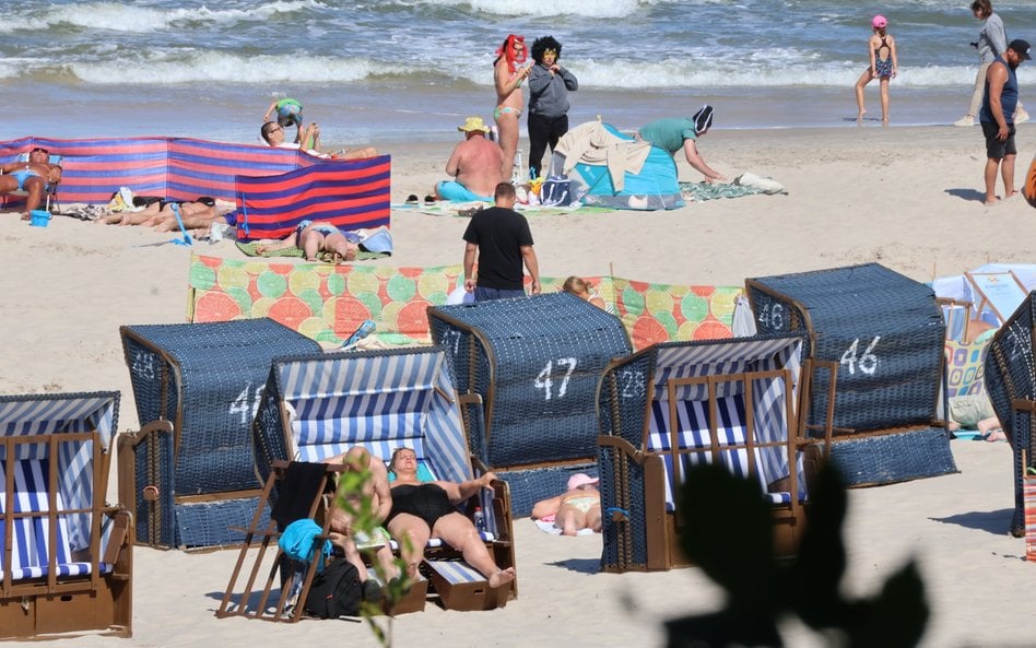W serwisie można sprawdzić raporty z 722 kąpielisk w całej Polsce