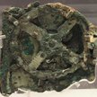 Mechanizm z Antykithiry: starożytny przyrząd zaprojektowany do obliczania pozycji ciał niebieskich, 