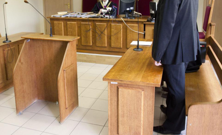 Sędzia nie może być wyłączony od rozpoznania sprawy zawsze w sytuacji, gdy zna osoby będące uczestni