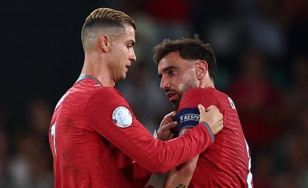 Cristiano Ronaldo i Bruno Fernandes - były i obecny kapitan reprezentacji Portugalii