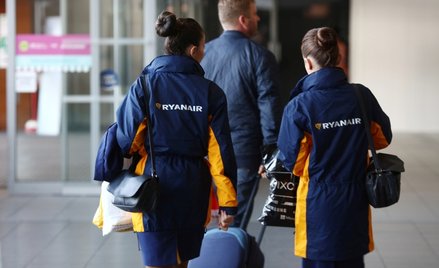 Stewardesa Ryanaira jak sprzedawczyni