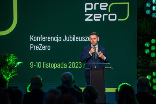 Kamil Majerczak, CEO PreZero Polska, podkreślał znaczenie współpracy partnerów prywatnych z samorząd