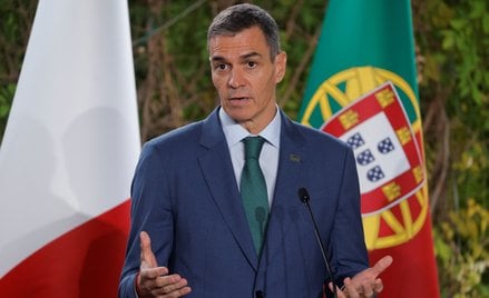 Premier Pedro Sánchez przyjął plan legalizacji miliona osób bez papierów w ciągu trzech lat
