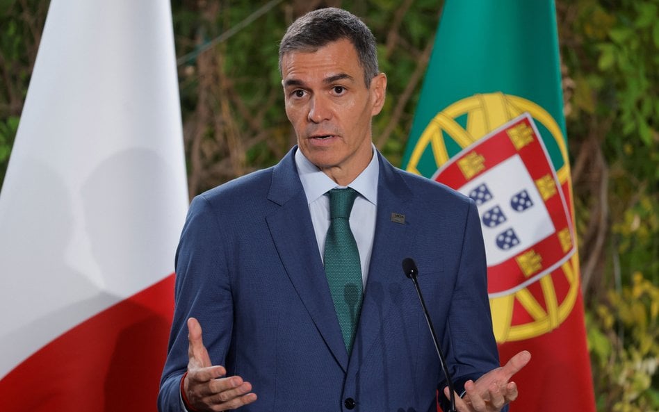 Premier Pedro Sánchez przyjął plan legalizacji miliona osób bez papierów w ciągu trzech lat