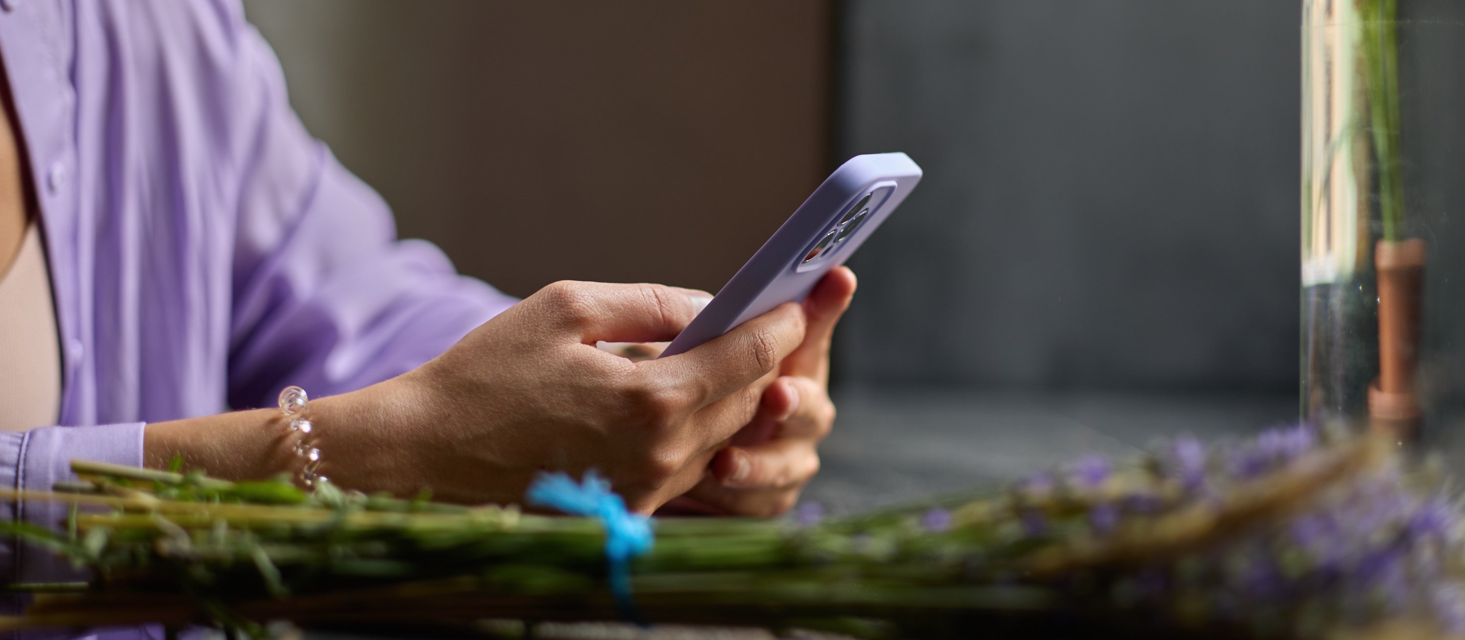 Internet zalewa fala fioletowych zdjęć profilowych. Mobilizacja w sprawie kobiet, jakiej dawno nie było