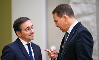 Jose Manuel Albares Bueno i Radosław Sikorski