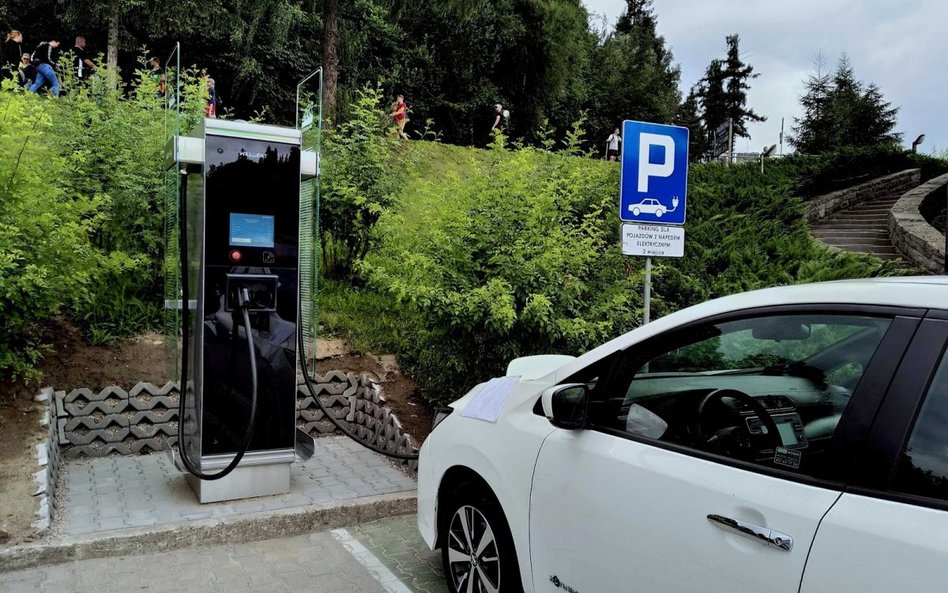 Szybka ładowarka do aut elektrycznych. Ma ją polski start-up