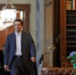 Alexis Tsipras, szef partii Syriza, szykuje się na zwycięstwo wyborcze i chce renegocjować umowy z M