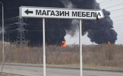 Pożar w magazynie paliw w Biełgorodzie z początku kwietnia
