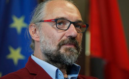 Łoziński: Szef KOD jak królowa brytyjska