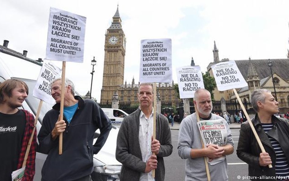 Bruksela chce szczegółowego katalogu praw Polaków po Brexicie