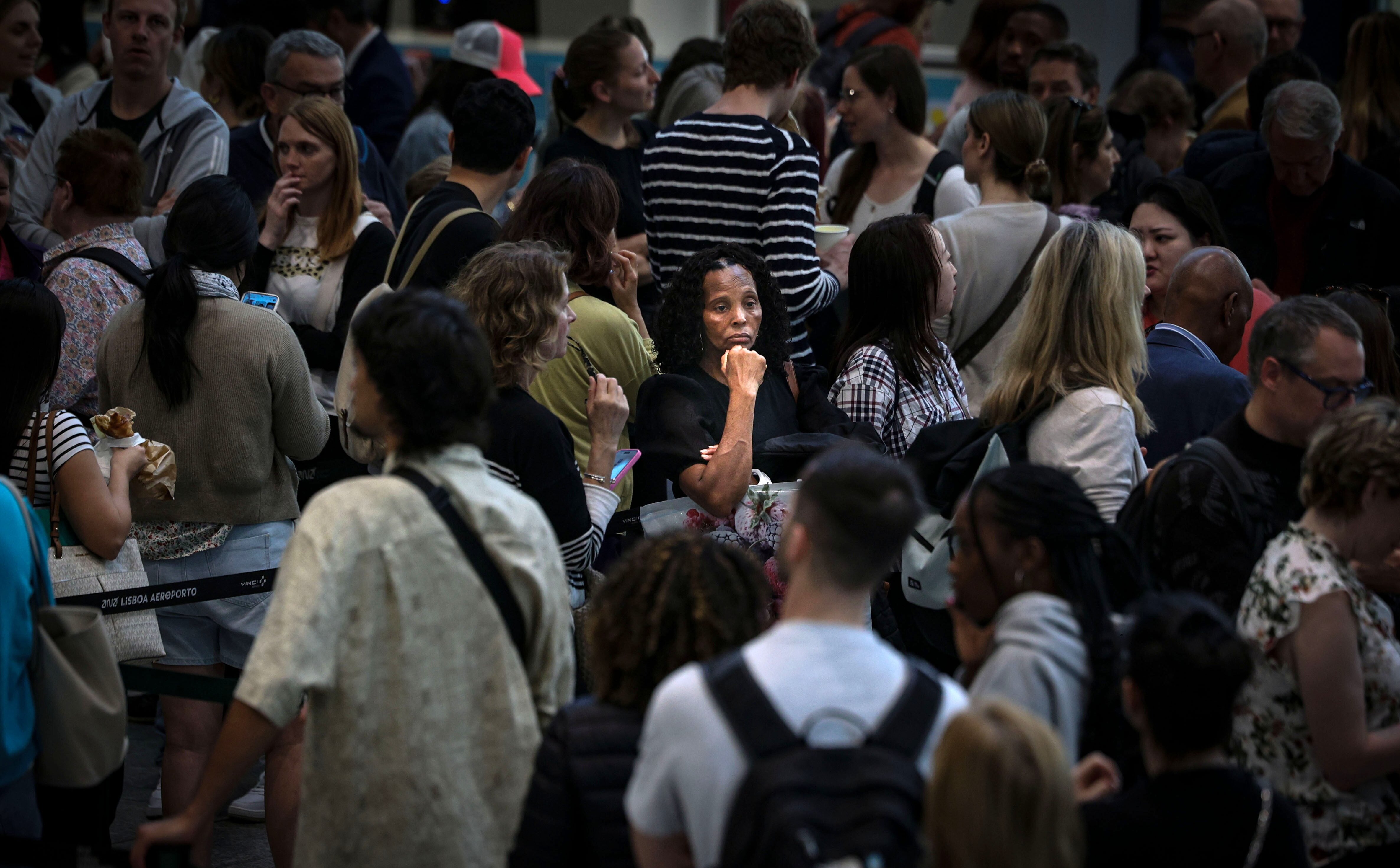 Hiszpania pokonana w pięć sekund. Winę za blackout ponoszą politycy?