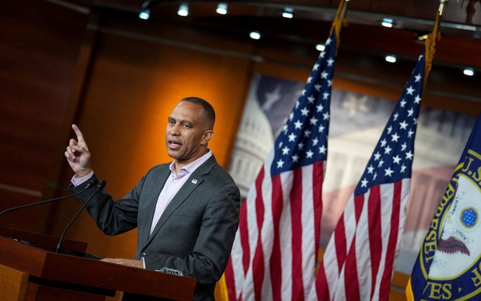 Hakeem Jeffries wezwał do „gruntownego resetu” relacji USA z Izraelem i zasugerował uzależnienie prz