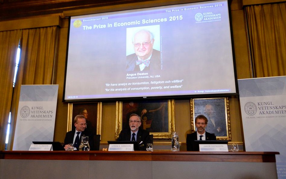 Komitet Noblowski docenił m.in. analizy wzorców konsumpcyjnych Deatona