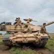 Ćwiczenia US Army na poligonie w Teksasie. Amerykański Departament Obrony – jest największym konsume
