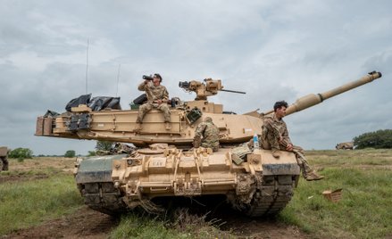 Ćwiczenia US Army na poligonie w Teksasie. Amerykański Departament Obrony – jest największym konsume