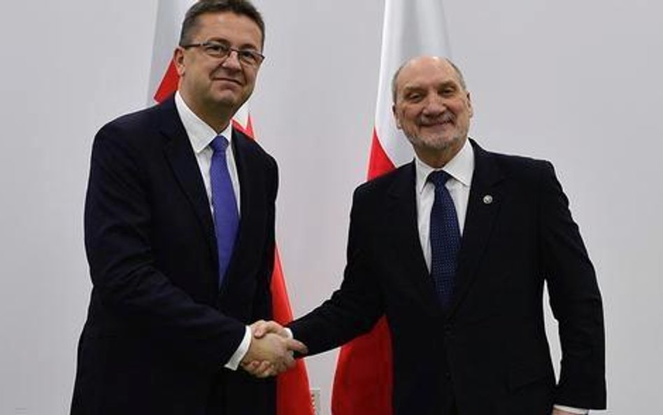 Spotkanie ministrów obrony Polski i Słowacji