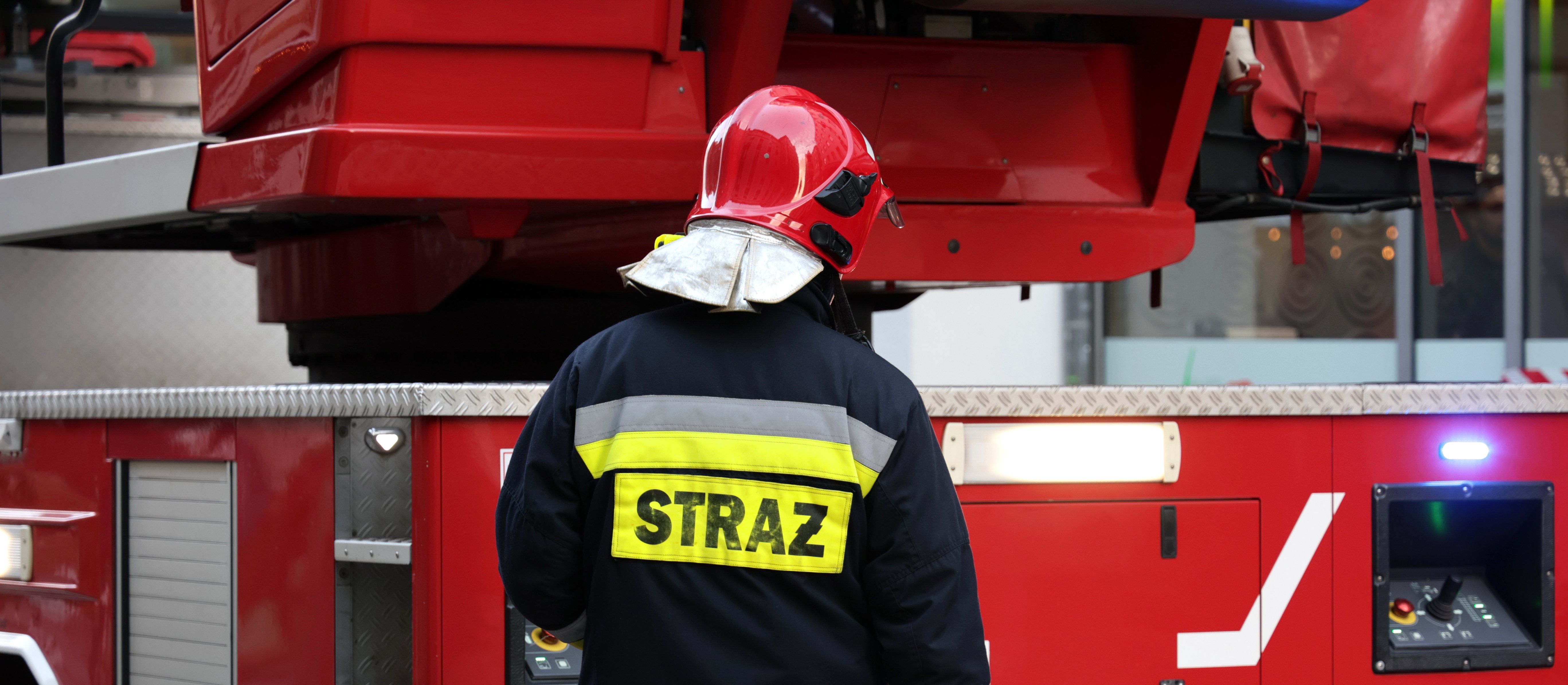 Wykolejenie pociągu towarowego pod Warszawą. Trwa akcja służb