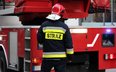 Hala usługowo-magazynowa, w której ogień pojawił się w poniedziałek wieczorem, znajduje się przy ul.